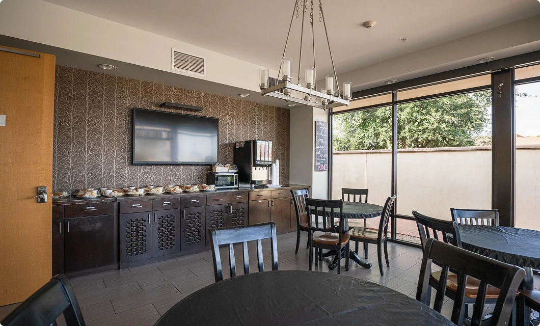 The dining area at Virtue Detox, Sun City West
