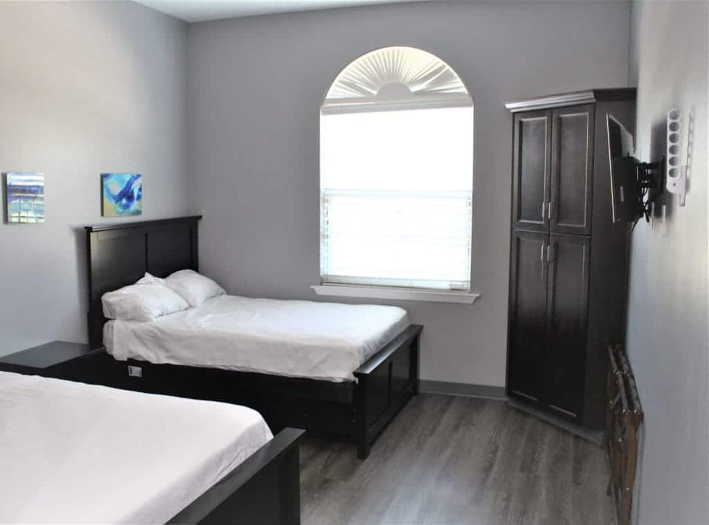 Room 2 scaled 1 - Virtue Recovery Center Room 2 scaled 1