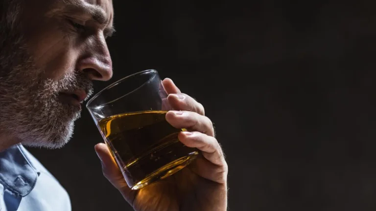  alcohol-addiction-2