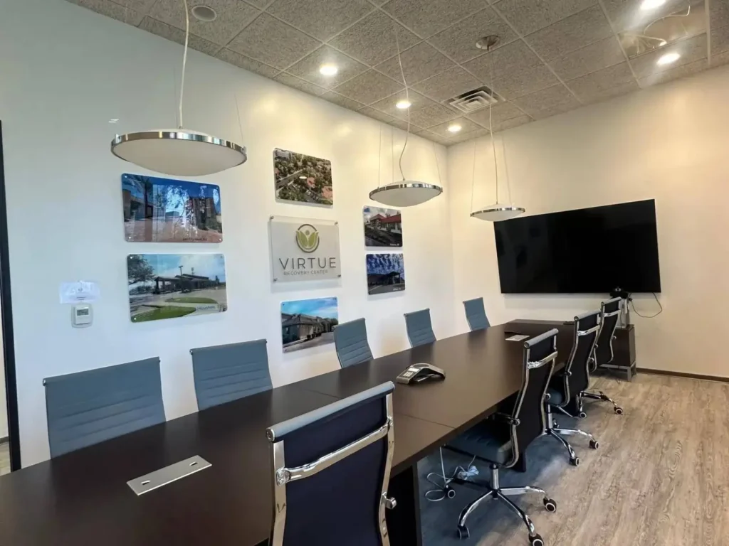  corporate-hq