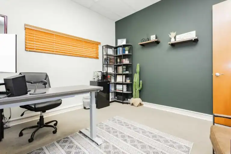 2585 Montessouri-9