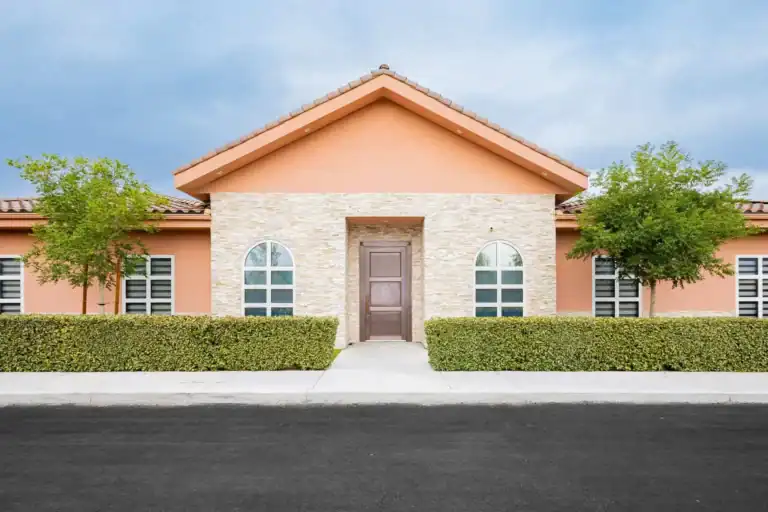 9230 Corbett-15_1