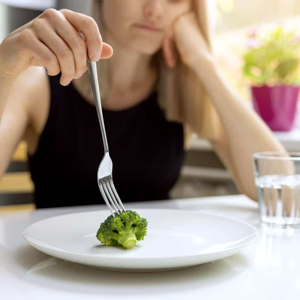 What is UFED Treatment Woman and Broccoli - Virtue Recovery Center